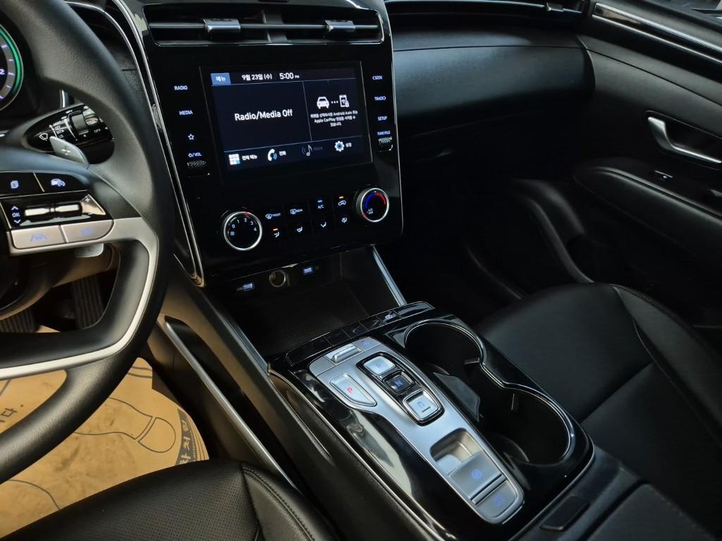 2023 Hyundai Tucson (NX4) Blanco - Miniatura 10