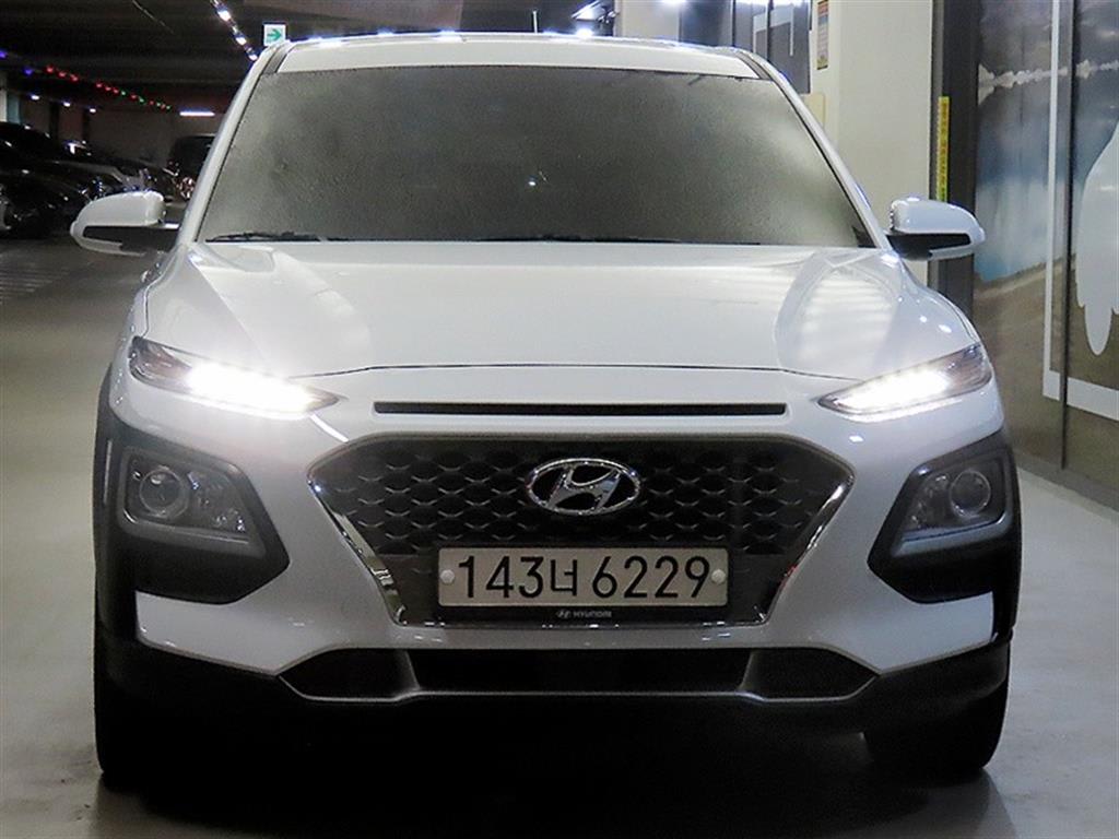 2020 Hyundai Kona Diesel Blanco - Miniatura 2