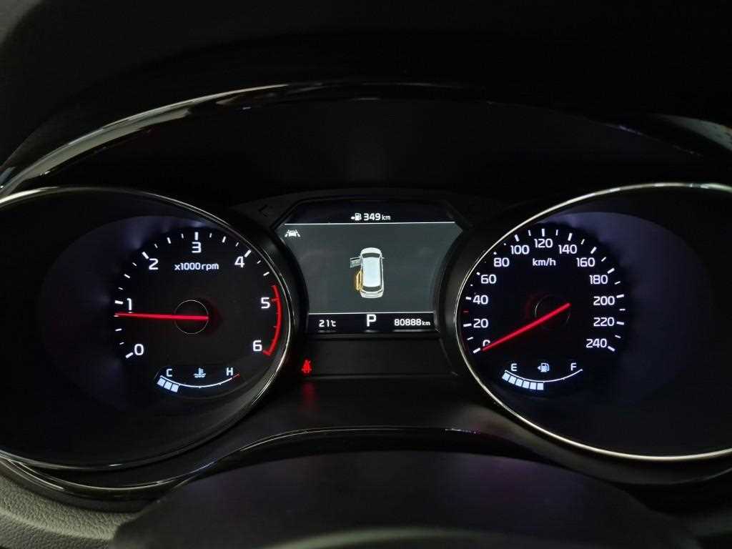 2019 Kia Carnival Diesel Negro - Miniatura 5