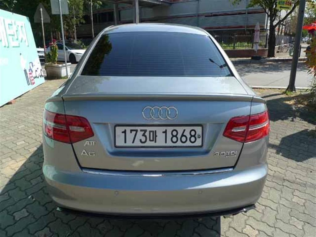 2011 Audi A6 3.0 Gris - Miniatura 5
