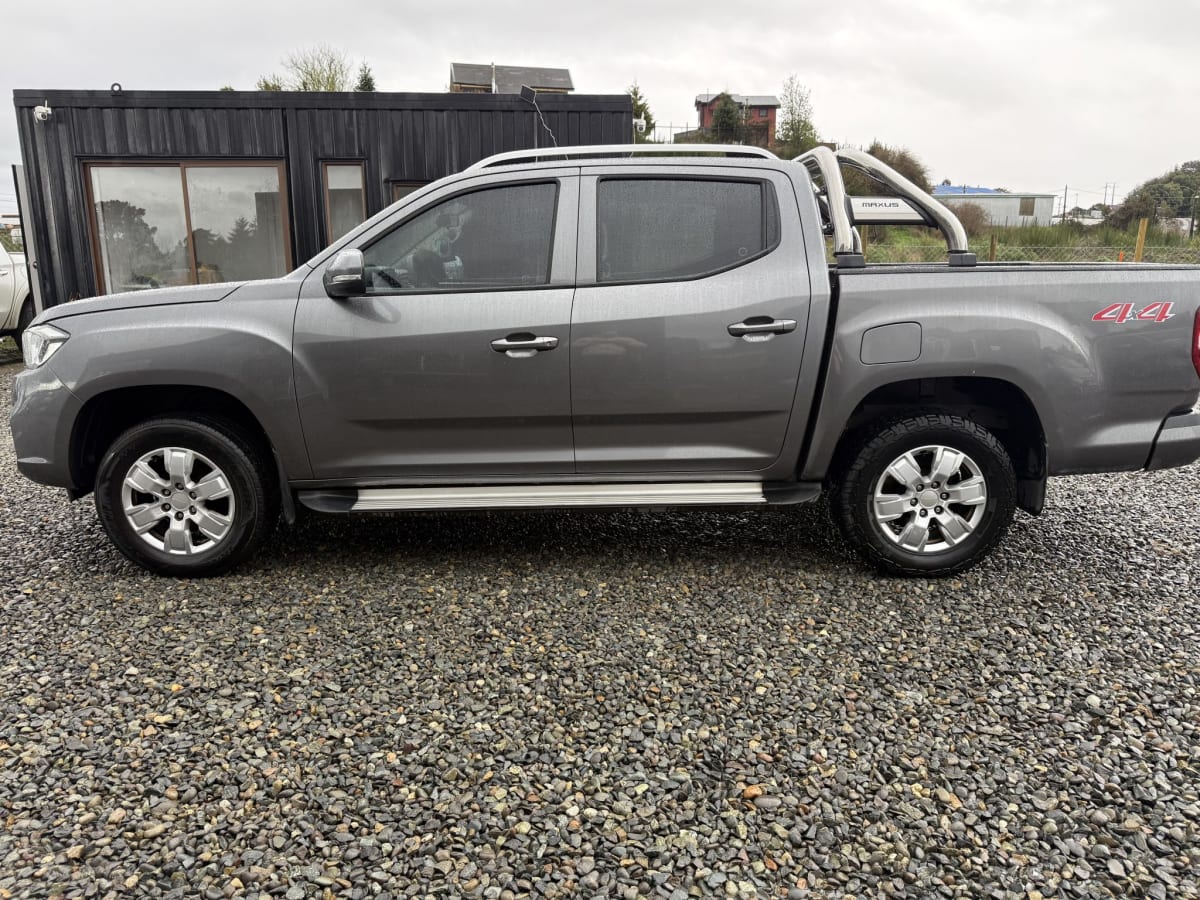 2022 Maxus T60 4x4 Gris - Miniatura 9
