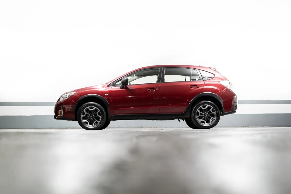 2017 Subaru XV 1.6i Rojo - Miniatura 8