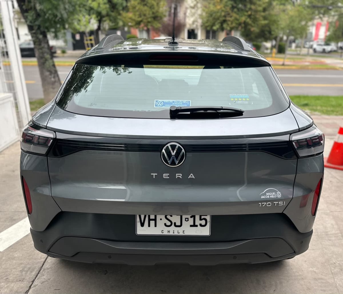 2026 Volkswagen Tera Comfort Gris - Miniatura 5