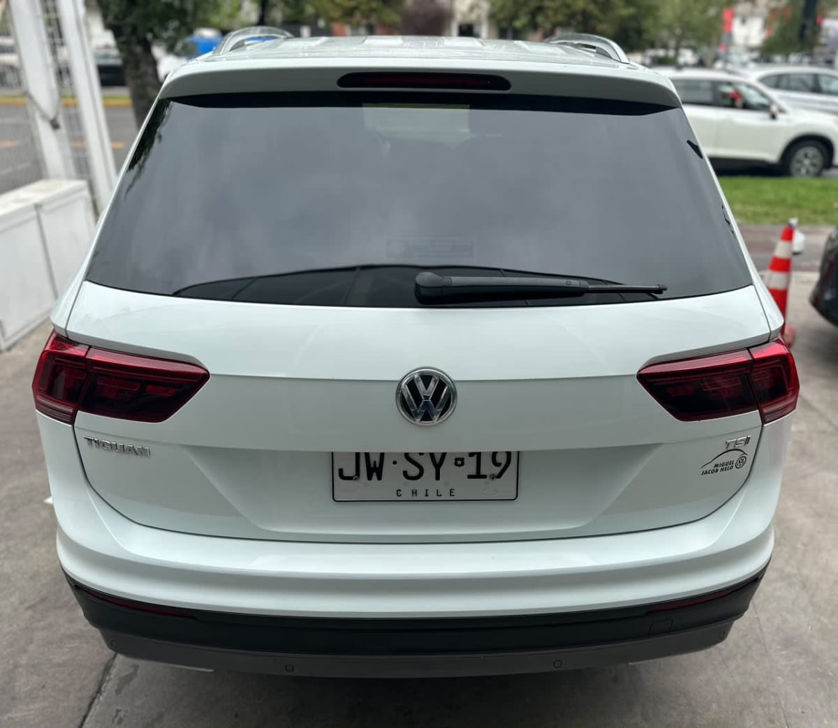 2018 Volkswagen Tiguan Highline Blanco - Miniatura 5