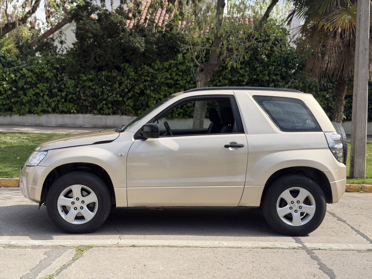 2008 Suzuki Grand Vitara 1.6 Beige - Miniatura 7