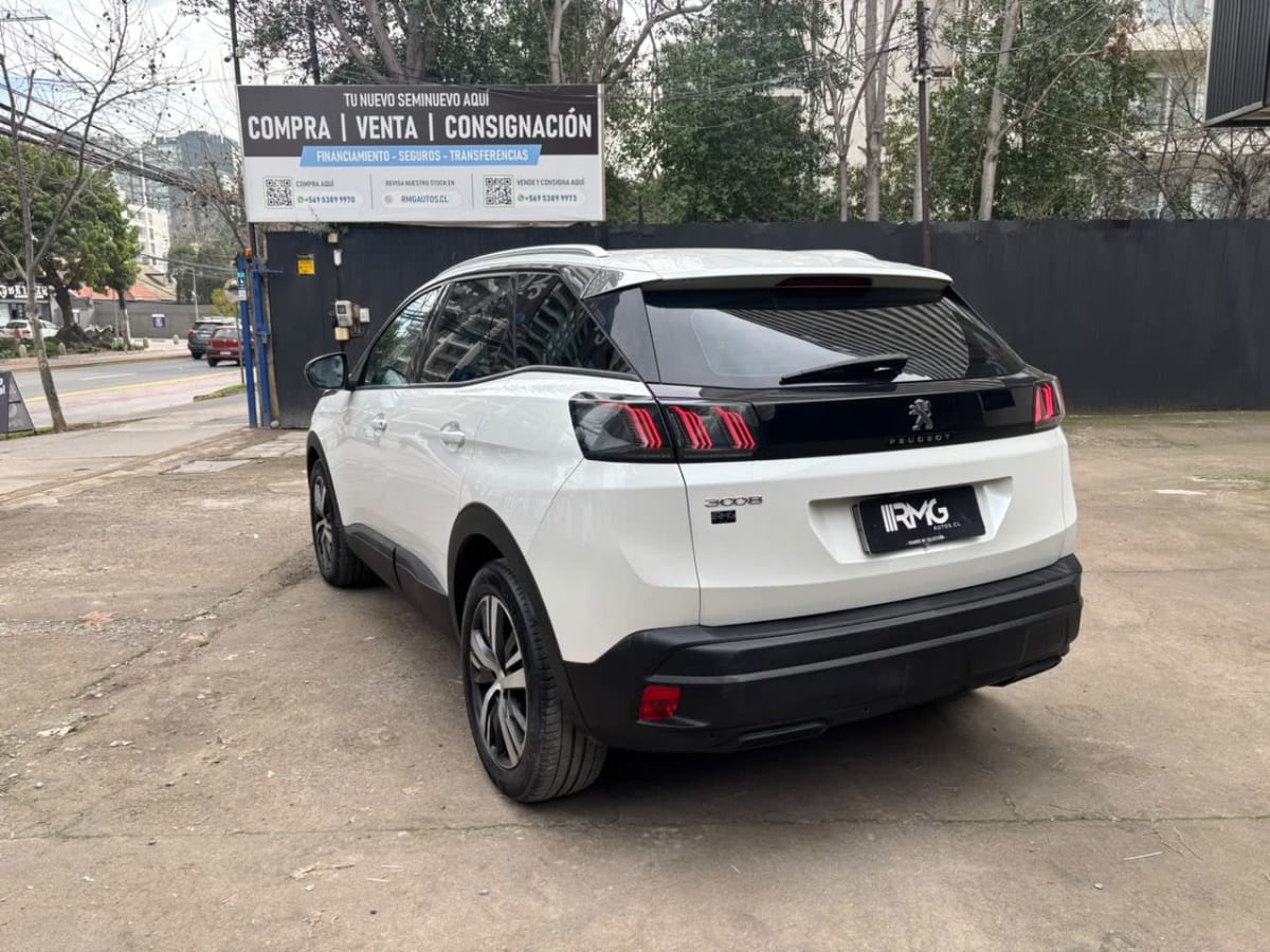 2024 Peugeot 3008 1.6 - Miniatura 3