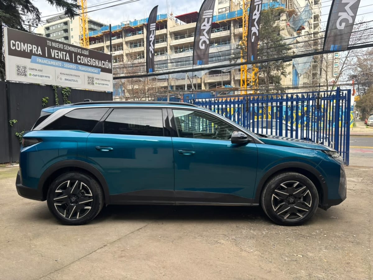 2025 Peugeot 5008 ALLURE - Miniatura 6