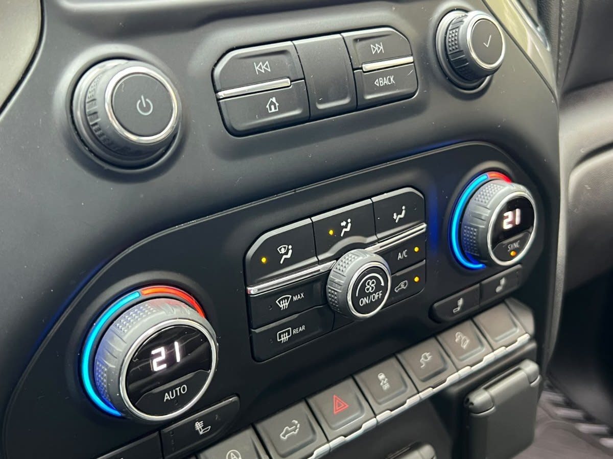 2021 Chevrolet SILVERADO LT Blanco - Miniatura 10