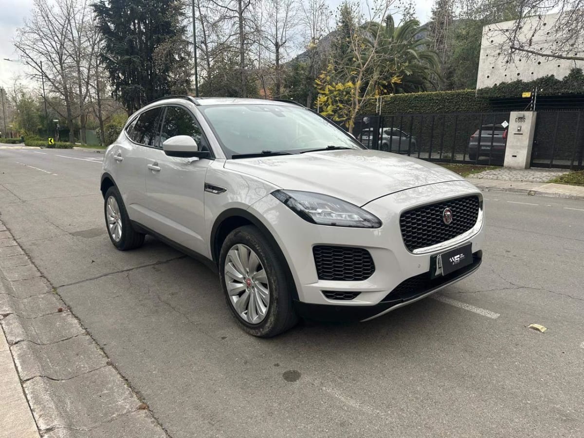 2019 Jaguar E PACE 4X4 2.0 AT 2.0 Gris - Miniatura 3