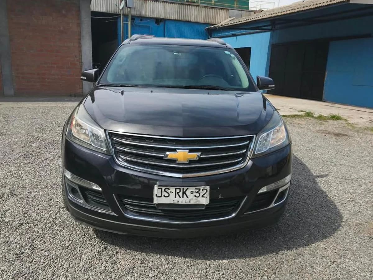 2014 Ford Explorer XLT Rojo - Miniatura 3