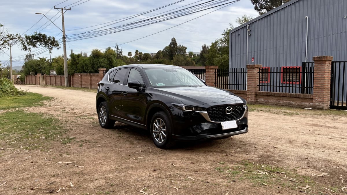 2022 Mazda CX 5 - Miniatura 4