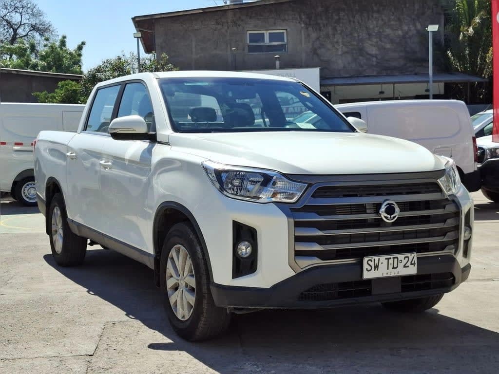 2023 SsangYong Grand Musso 2.2 - Miniatura 3