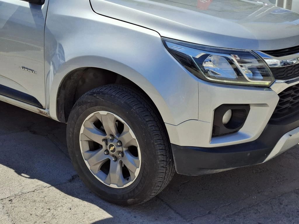 2023 Chevrolet Colorado 2.8 - Miniatura 4
