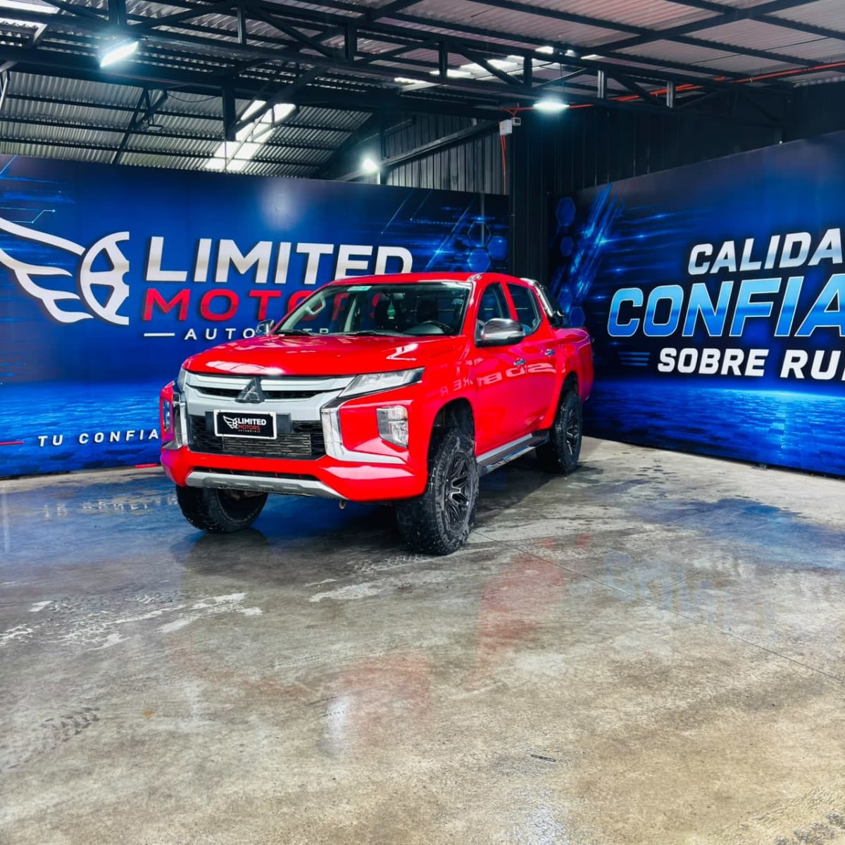 2023 Mitsubishi L200 KATANA CRT 4X4 2.4 - Imagen 1