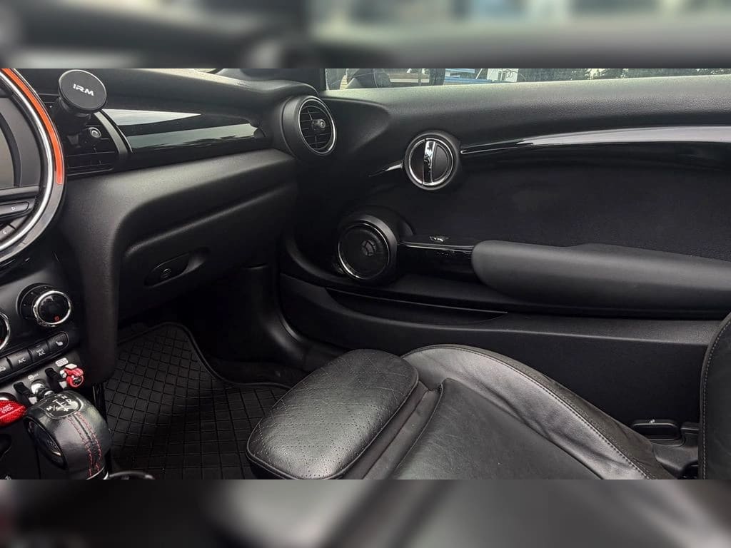 2018 MINI COOPER S 2.0 - Miniatura 3