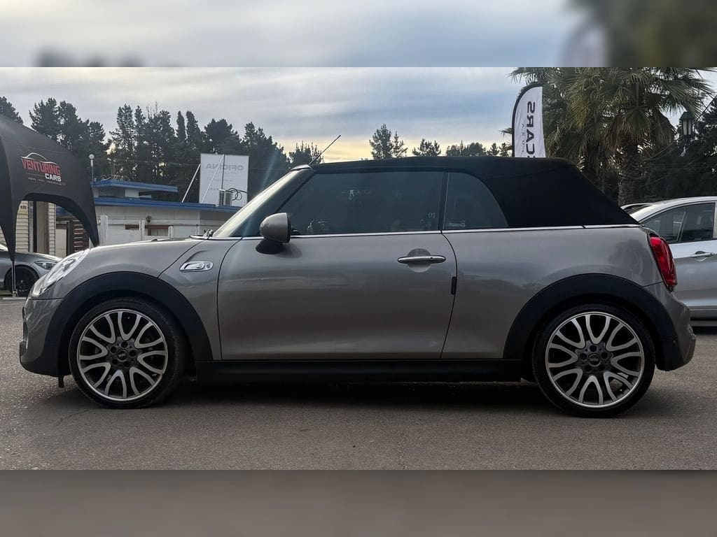 2018 MINI COOPER S 2.0 - Miniatura 10