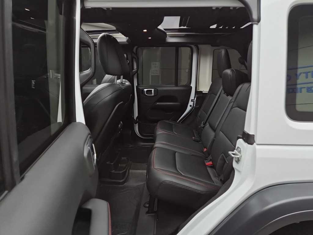 2025 Jeep Wrangler (JL) - Miniatura 6