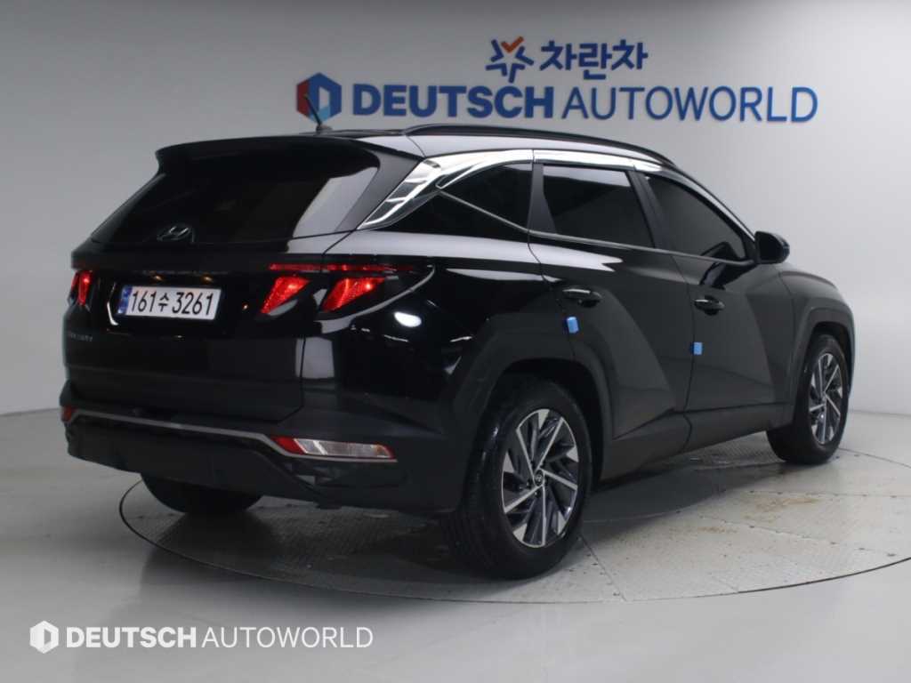 2021 Hyundai Tucson (NX4) Negro - Miniatura 2
