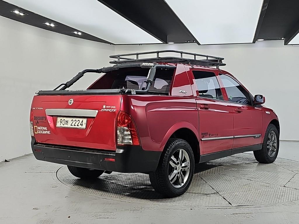 2010 SsangYong Action Sports Rojo - Miniatura 4