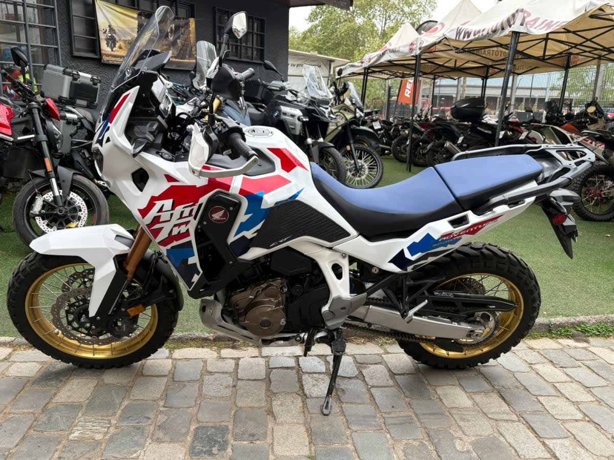 2025 Honda Africa Twin Twin - Miniatura 5