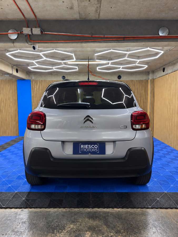 2024 Citroën C3 1.5 Gris - Miniatura 6