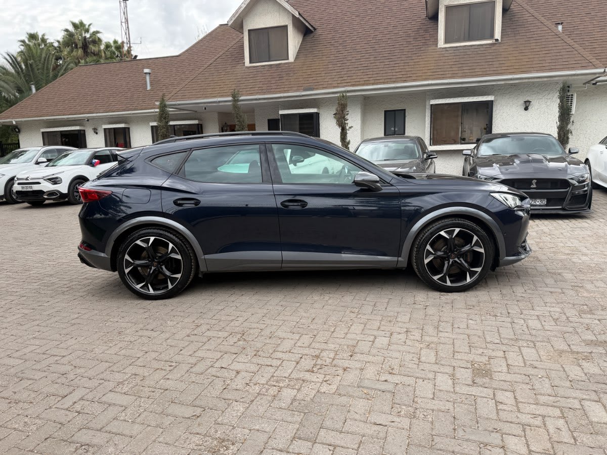 2022 Cupra FORMENTOR VZ Azul - Miniatura 3