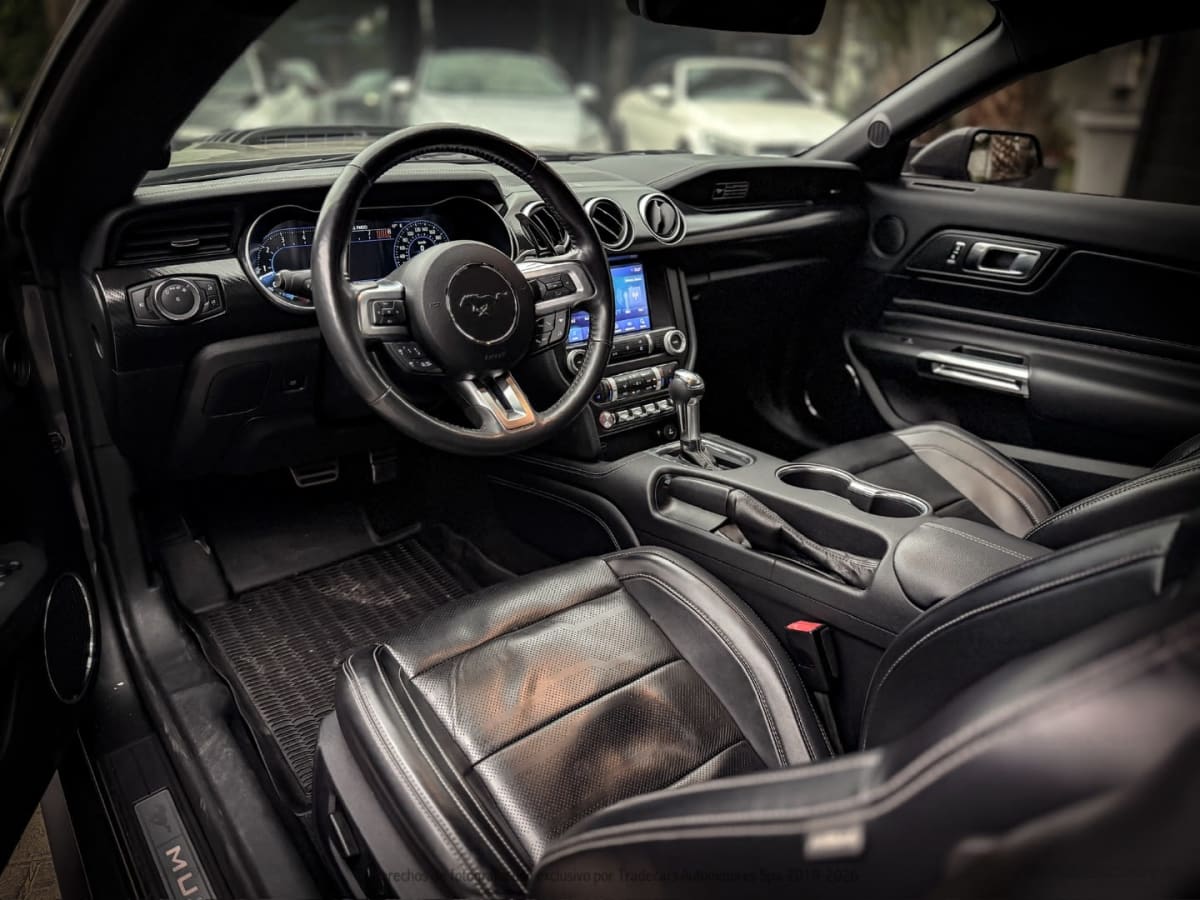 2020 Ford Mustang GT Gris - Miniatura 9