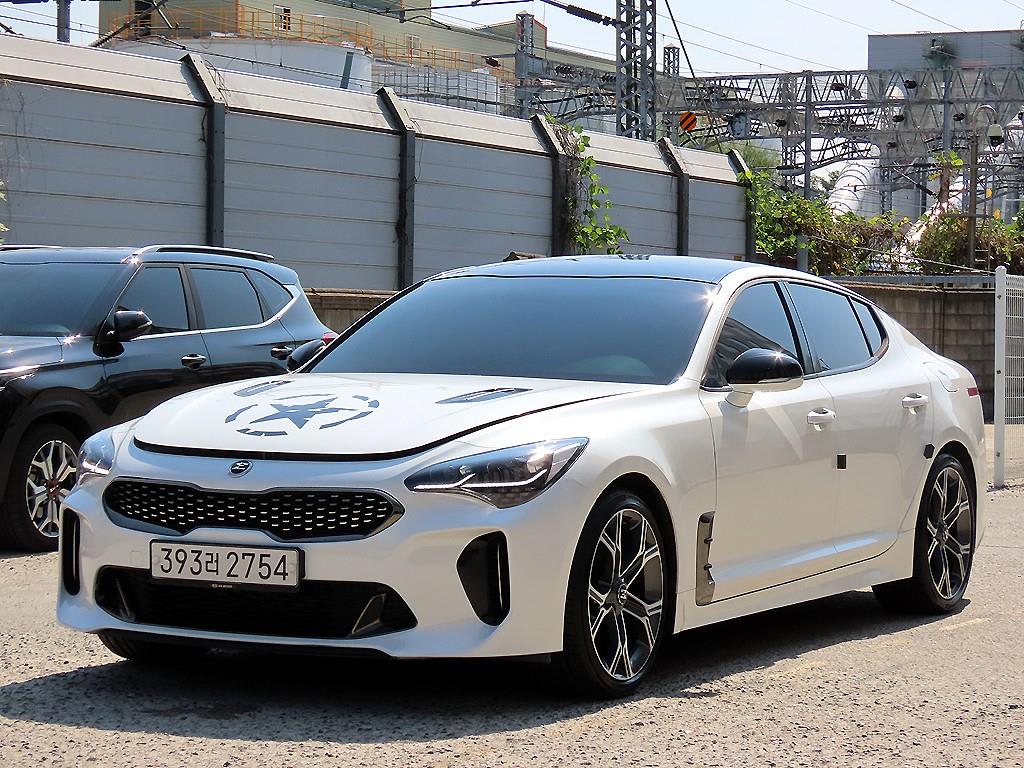 2018 Kia Stinger Gasoline - Imagen 1