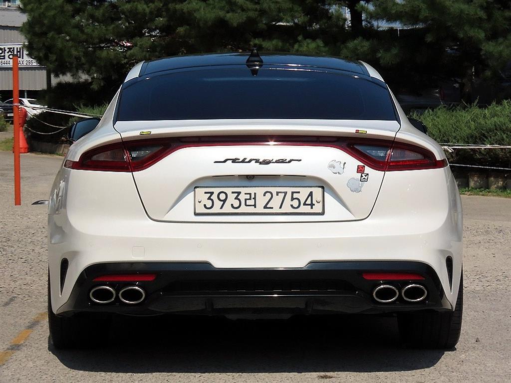 2018 Kia Stinger Gasoline - Miniatura 3