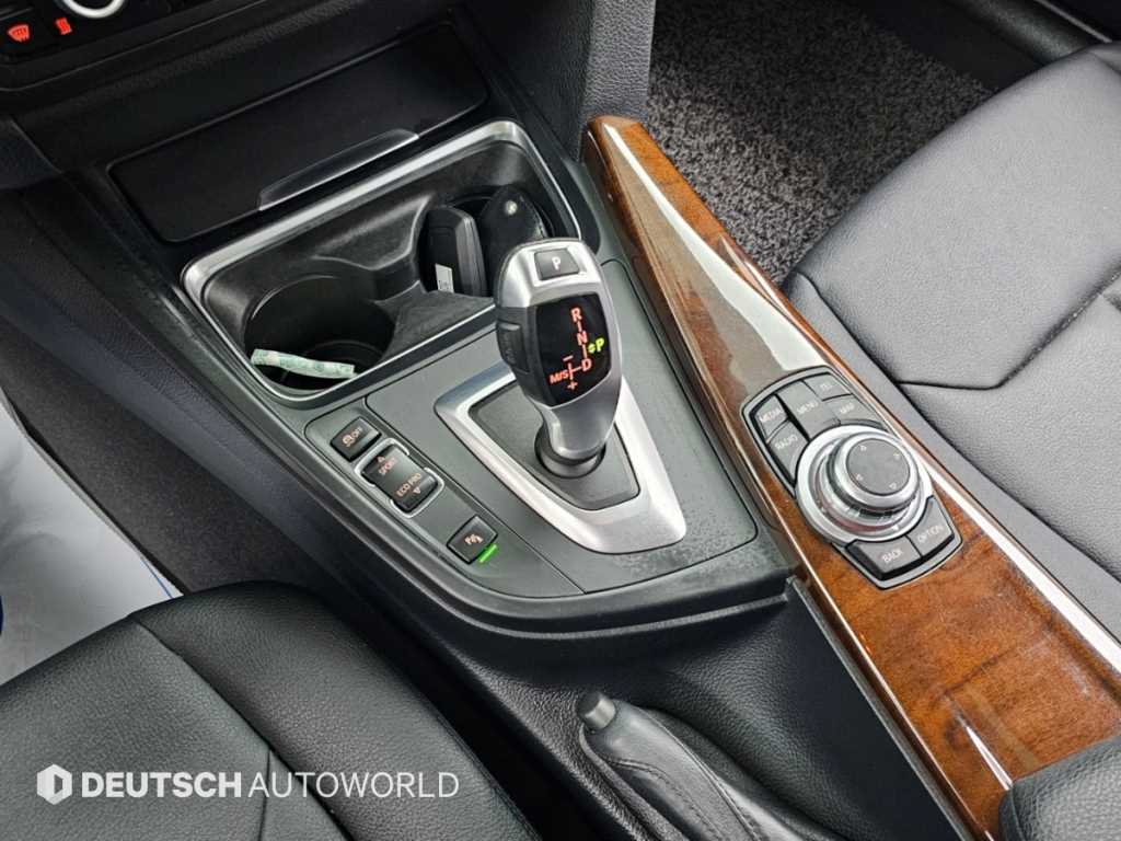 2013 BMW Serie 3 3 Series Ref 419354 Diesel Gray - Miniatura 9