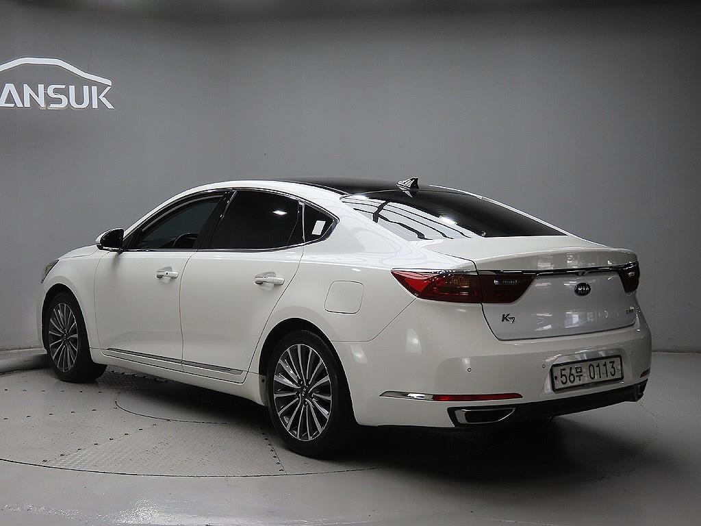 2016 Kia K7 Diesel Blanco - Miniatura 3