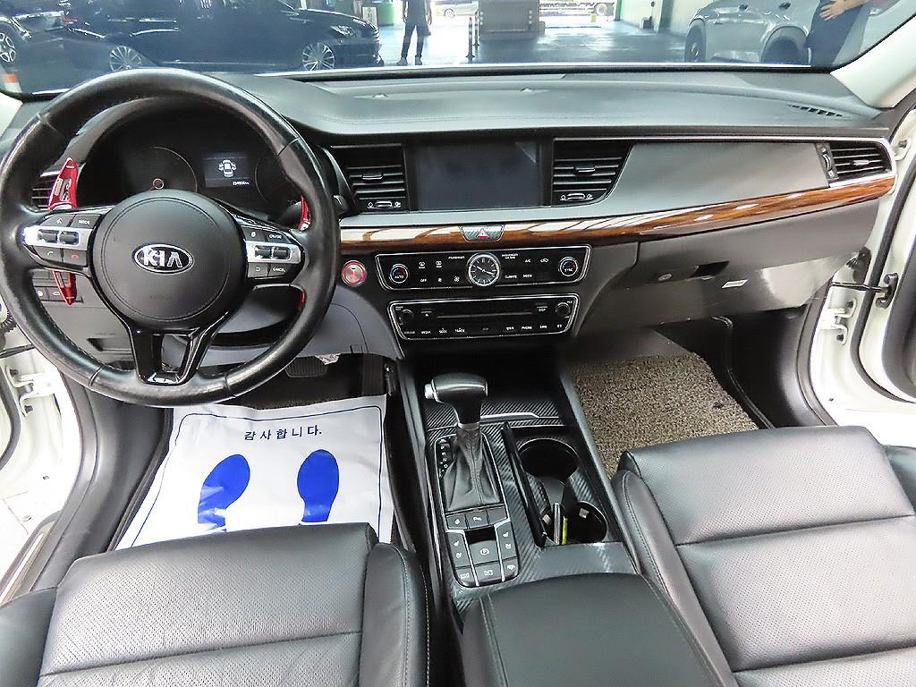 2016 Kia K7 Diesel Blanco - Miniatura 9