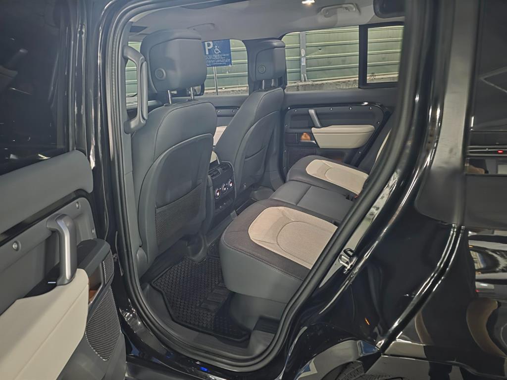 2024 Land Rover Defender Ref 419342 Electricity Black - Miniatura 10