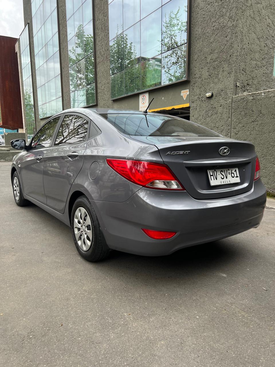 2016 Hyundai ACCENT RB - Miniatura 7