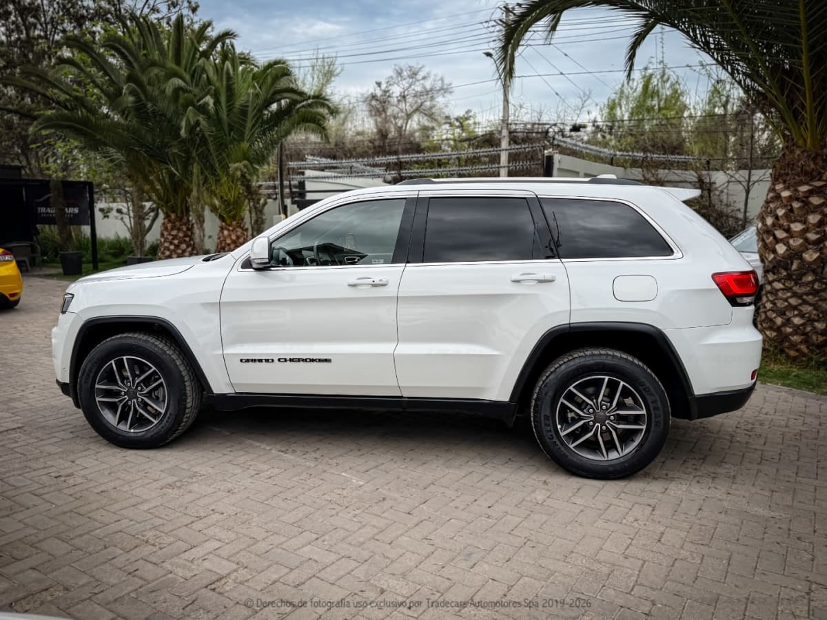 2020 Jeep GRAND CHEROKEE LAREDO 4X4 Blanco - Miniatura 7