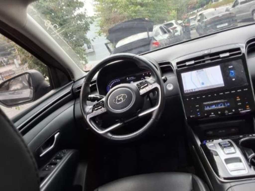 2022 Hyundai Tucson (NX4) Gris - Miniatura 4
