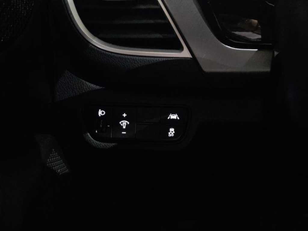 2020 Kia Seltos Gasoline Blanco - Miniatura 10