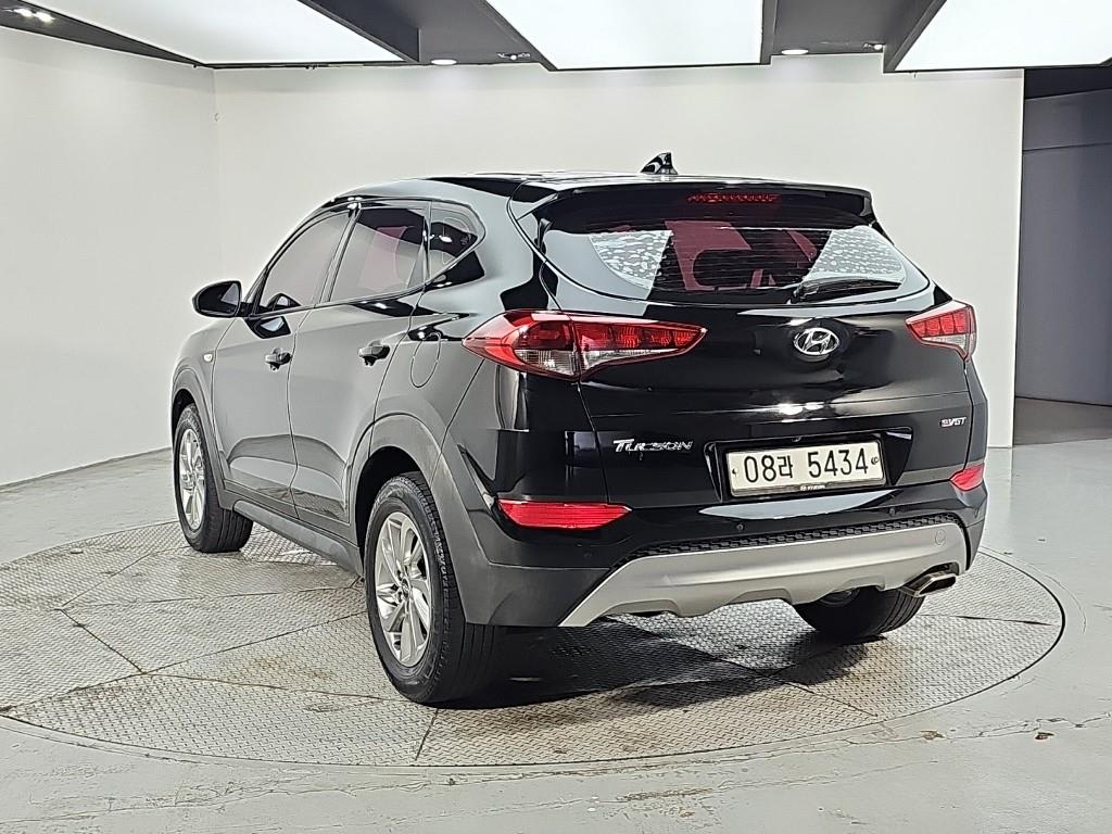 2017 Hyundai Tucson Diesel Negro - Miniatura 3