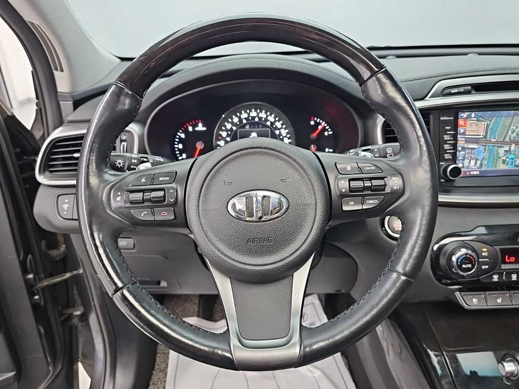 2016 Kia Sorento Diesel Gris - Miniatura 9