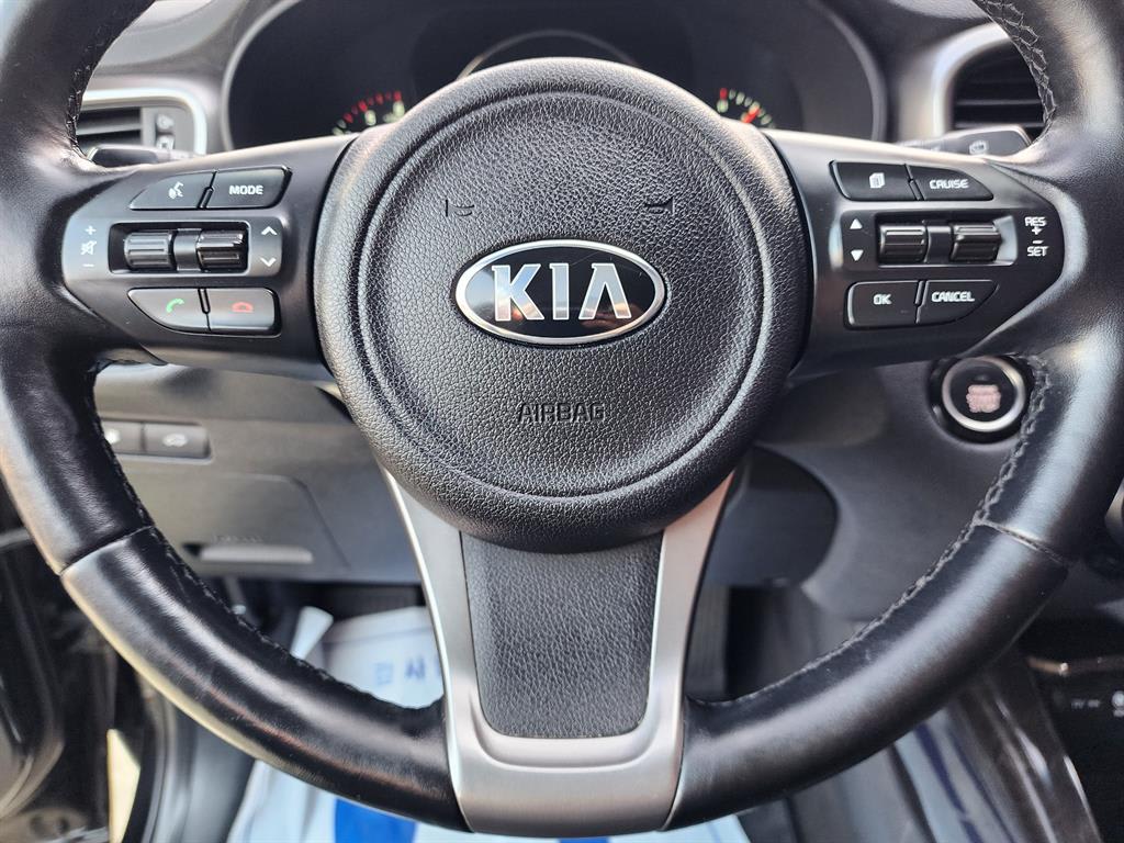 2016 Kia Sorento Diesel Negro - Miniatura 9
