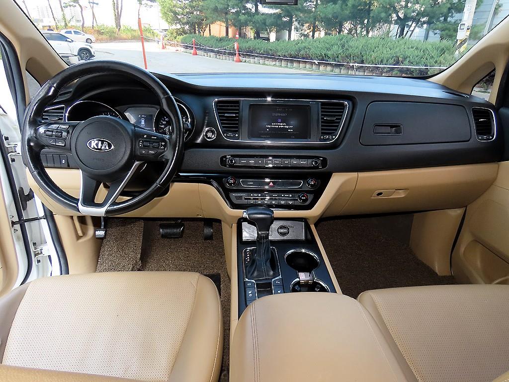 2019 Kia Carnival Diesel - Miniatura 8