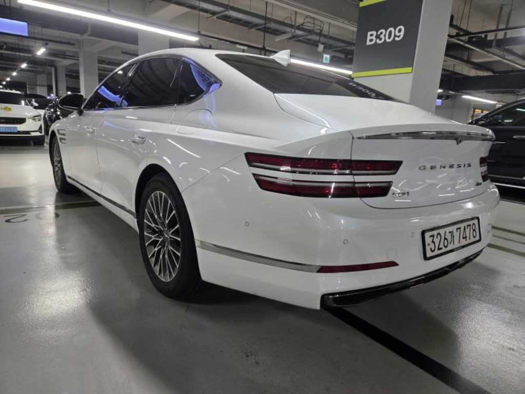 2022 Genesis G80 (RG3) Blanco - Miniatura 4