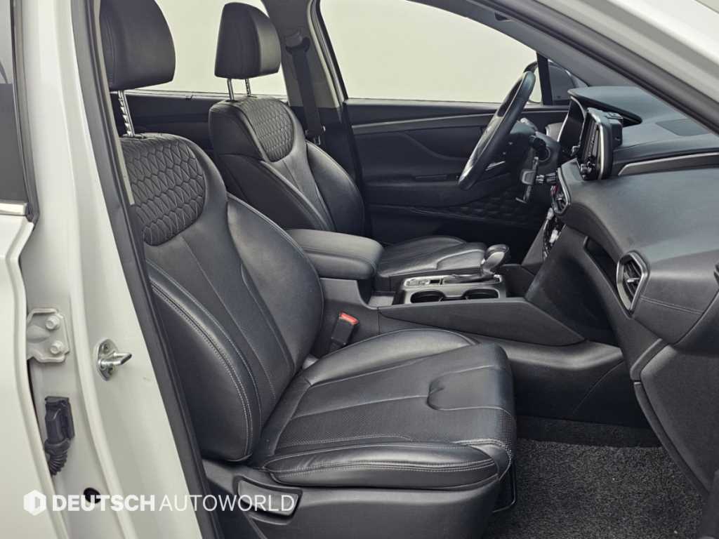 2019 Hyundai Santa Fe TM Blanco - Miniatura 10