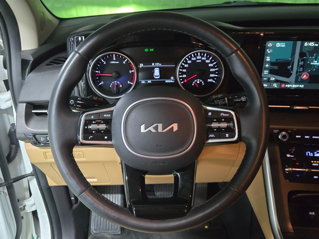 2023 Kia Carnival 4th Blanco - Miniatura 10
