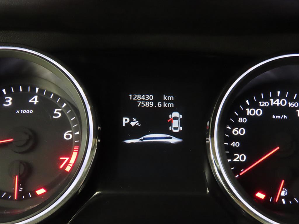 2016 Samsung SM7 Nova Gris - Miniatura 8
