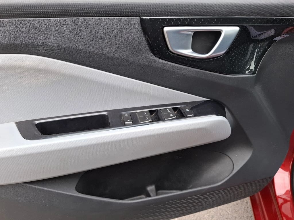 2025 Chevrolet SAIL 1.5 - Miniatura 6