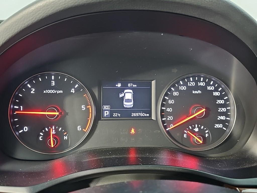 2016 Kia K7 Diesel Negro - Miniatura 7