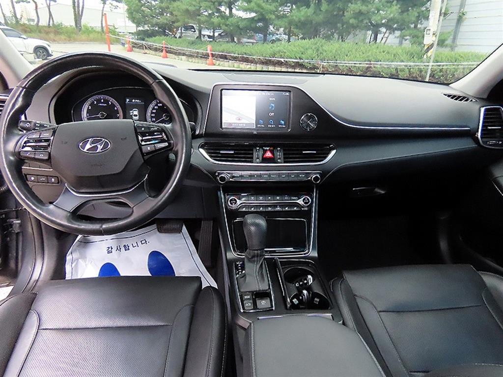 2019 Hyundai Grandeur IG Gris - Miniatura 7