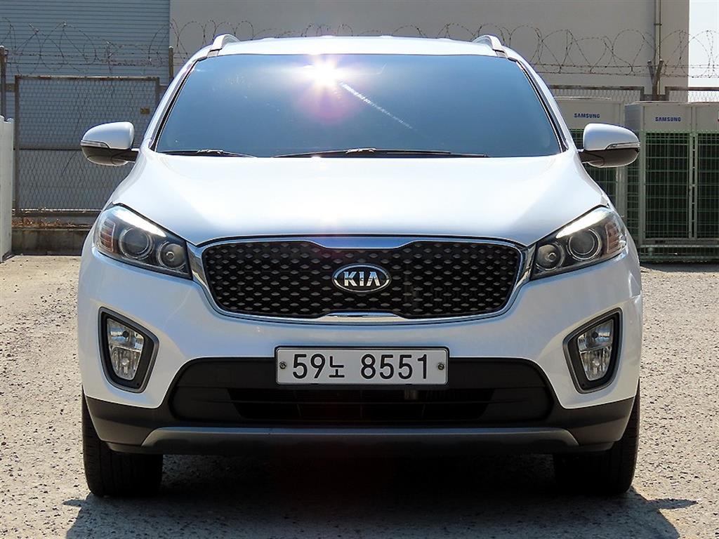 2015 Kia Sorento Diesel Blanco - Miniatura 2