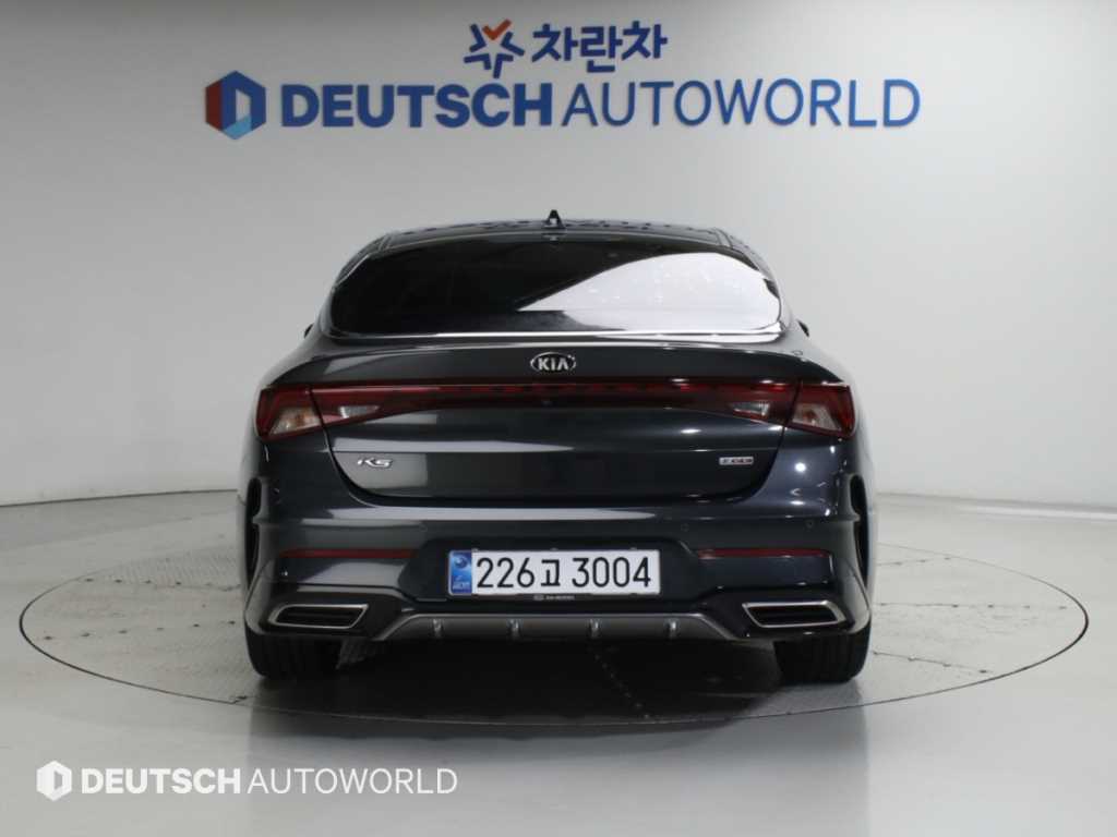 2020 Kia K5 3rd Negro - Miniatura 4